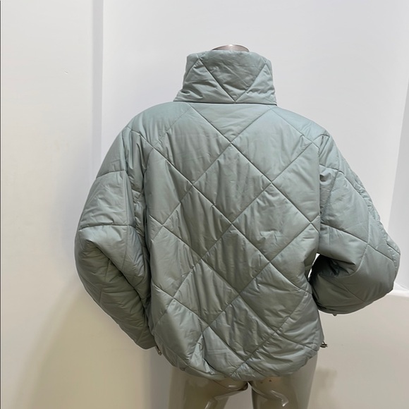 Forever 21 Women Quilted Puffer Jacket in Light Green Size S - Picture 2 of 10
